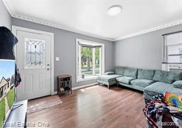 Homes for sale in Lincoln Park, MI | 1840 Morris Ave, Lincoln Park, MI 48146 | MLS# 60946432