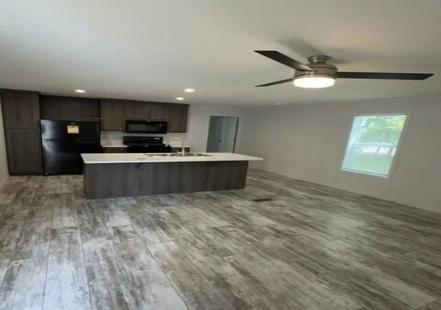 Photo 4 of Sale Pending at 4747 W River Dr #3, Comstock Park, MI 49321 | MLS# 70543708 | Listing updated on 2026-08-26