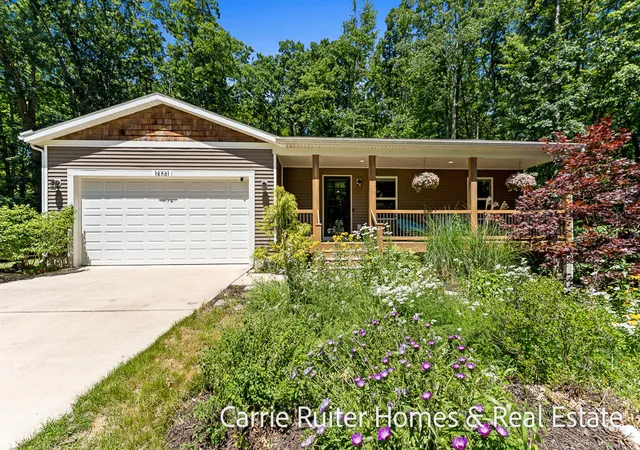 2nd image of 14271 Lori Ln, Spring Lake, MI 49456 | MLS# 70544977