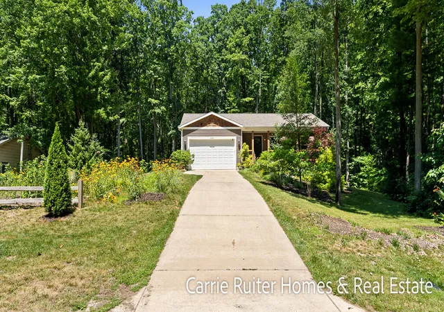 4th image of 14271 Lori Ln, Spring Lake, MI 49456 | MLS# 70544977