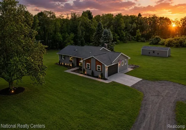 Photo 2 of Sale Pending at 2601 Westwind Dr, Highland, MI 48357 3419 | MLS# 61001225 | Listing updated on 2026-09-11