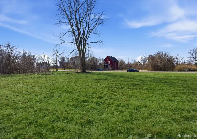 3rd image of 534 Concord St, Detroit, MI 48207 | MLS# 60975368
