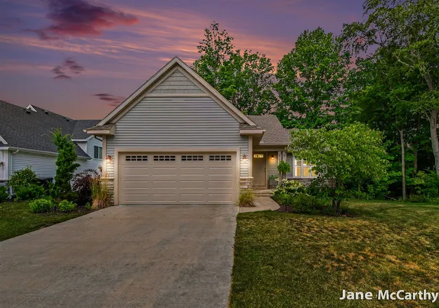 Homes for sale in Caledonia, MI | 6523 Cherry Mead Ct, Caledonia, MI 49316 | MLS# 70544431