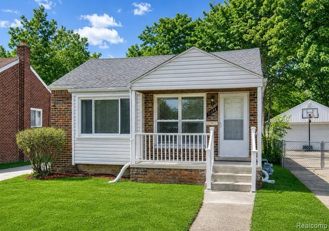 Photo 1 of Single family home for sale at 11395 Hazelton, Redford, MI 48239 1429 | MLS# 61022856 | Listing updated on 2026-09-05