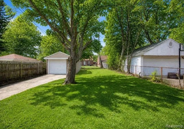 Photo 2 of Single family home for sale at 11395 Hazelton, Redford, MI 48239 1429 | MLS# 61022856 | Listing updated on 2026-09-05