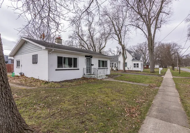 Homes for sale in Decatur, MI | 401 W Saint Marys St, Decatur, MI 49045 | MLS# 70522165