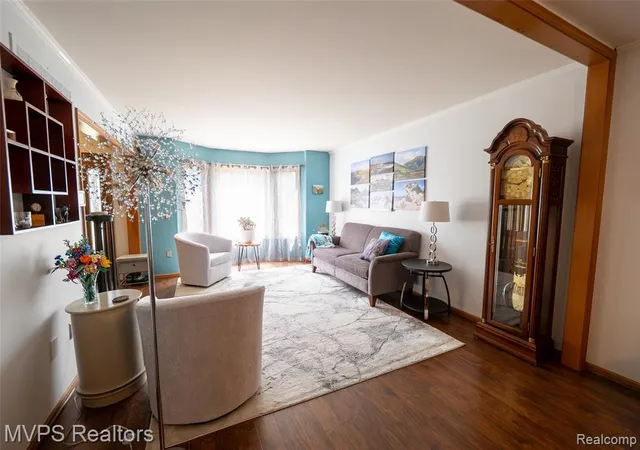 Photo 3 of Sale Pending at 2147 Hidden Trail Dr, Sterling Heights, MI 48314 3750 | MLS# 61024670 | Listing updated on 2026-09-13