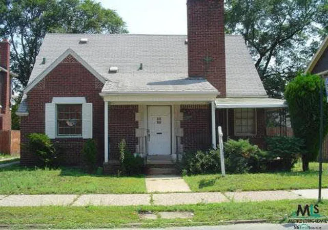 1st image of 17194 Warrington Dr, Detroit, MI 48221 | MLS# 253076
