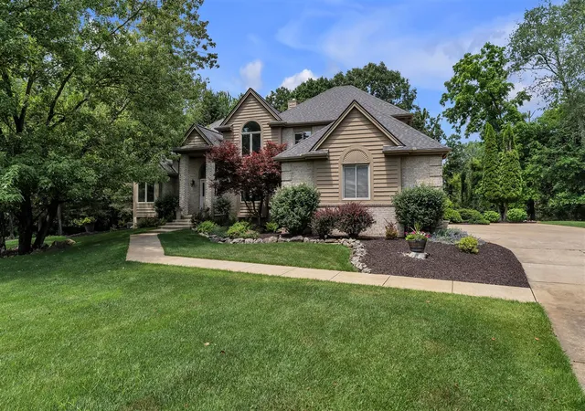 Homes for sale in South Lyon, MI | 24491 Forest Dr, South Lyon, MI 48178 | MLS# 70544126