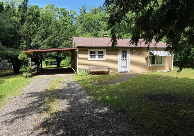 Homes for sale in Dowagiac, MI | 59710 M 51, Dowagiac, MI 49047 | MLS# 70538909