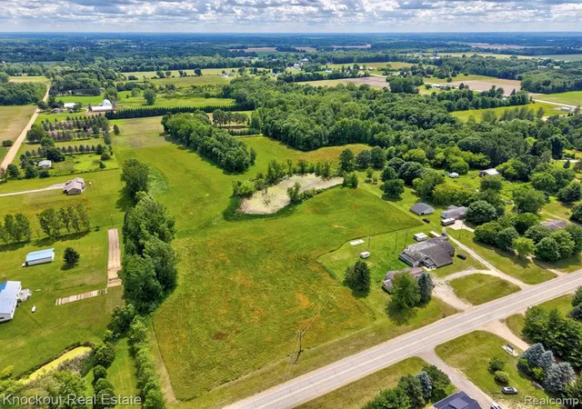 Homes for sale in Millington, MI | 4500 Birch Run Rd, Millington, MI 48746 | MLS# 61004870