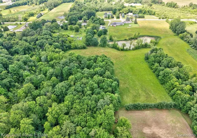 Homes for sale in Millington, MI | 4500 Birch Run Rd, Millington, MI 48746 | MLS# 61004870