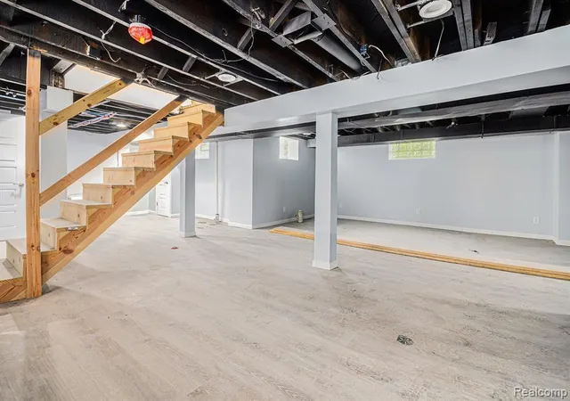 15th image of 890 E Grand Blvd, Detroit, MI 48207 | MLS# 60972705