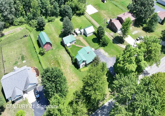 Homes for sale in Clio, MI | 12164 N Elms Rd, Clio, MI 48420 | MLS# 50214403