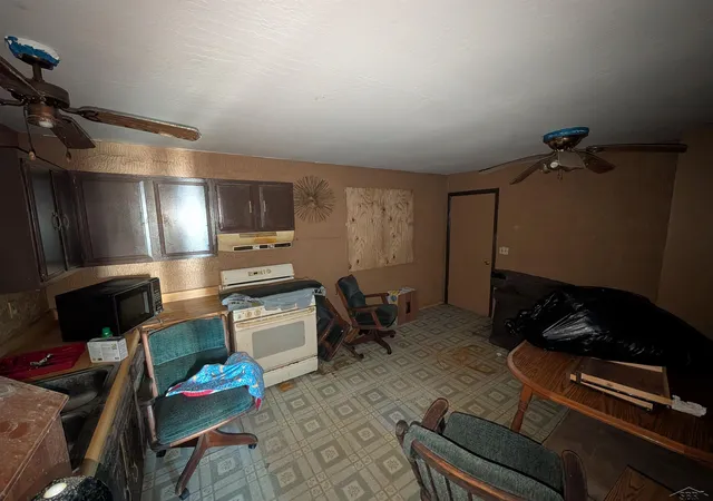 Homes for sale in Saginaw, MI | 3250 Douglass St, Saginaw, MI 48601 | MLS# 50214663