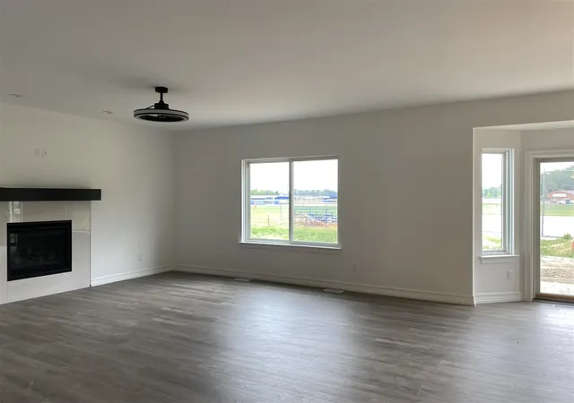 Homes for sale in Dundee, MI | 733 Britt Circle Dr #10, Dundee, MI 48131 | MLS# 70529746