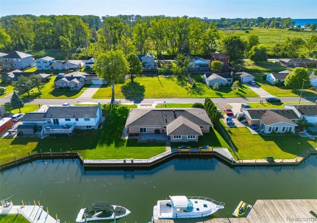 2nd image of 38119 Mallast St, Harrison Township, MI 48045 | MLS# 61018162