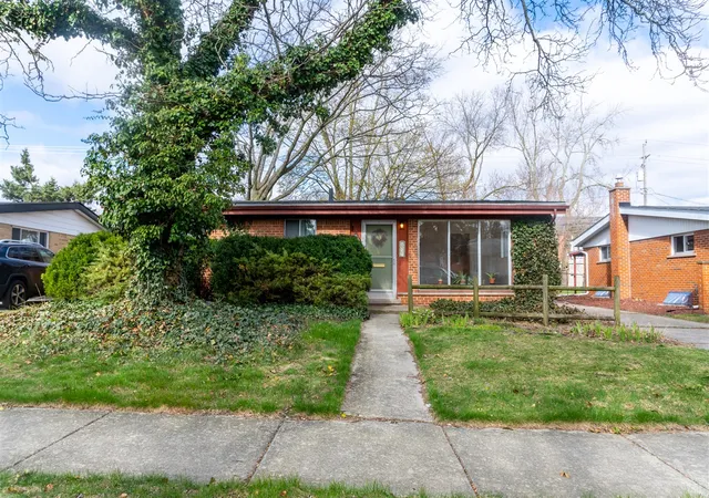 Photo 2 of Sale Pending at 8537 Mercedes, Dearborn Heights, MI 48127 | MLS# 70463275 | Listing updated on 2026-04-30