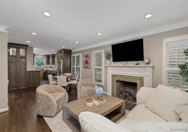Photo 4 of Sale Pending at 17820 Birwood Ave, Beverly Hills, MI 48025 | MLS# 61020596 | Listing updated on 2026-09-06