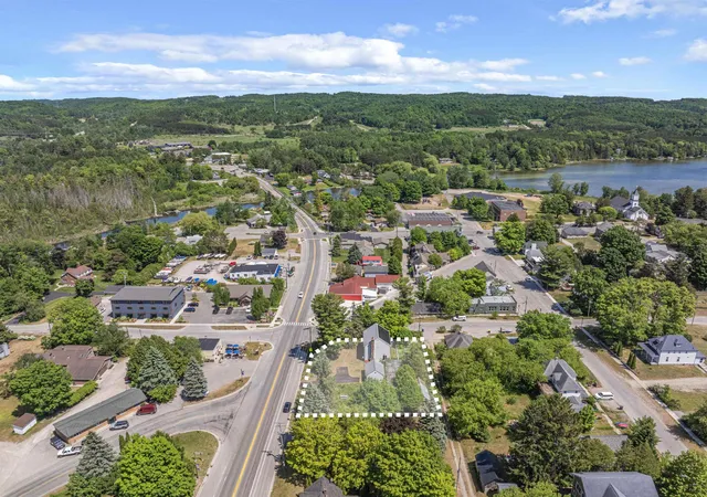 Homes for sale in Lake Leelanau, MI | 202 S Saint Joseph, Lake Leelanau, MI 49653 | MLS# 80070030