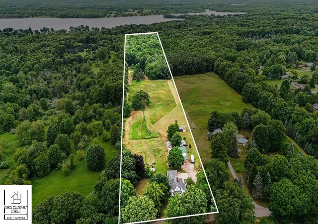 Homes for sale in Columbiaville, MI | 5544 Coldwater Rd, Columbiaville, MI 48421 | MLS# 50212666