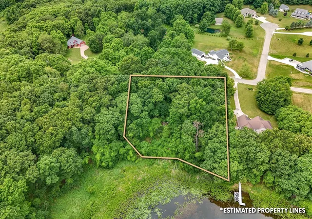 Homes for sale in Jonesville, MI | 6135+ 6117 Sweet Clover Hills Dr, Jonesville, MI 49250 | MLS# 70542513