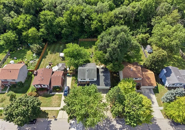 Photo 3 of Single family home for sale at 1127 Rue Deauville Blvd, Ypsilanti, MI 48198 | MLS# 70553130 | Listing updated on 2026-09-20