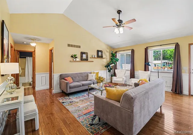 Homes for sale in Clarkston, MI | 4660 Woodhull Dr, Clarkston, MI 48346 | MLS# 60999311