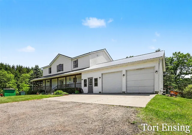 Homes for sale in Sidney, MI | 4654 W Woods Rd, Sidney, MI 48885 | MLS# 70535722