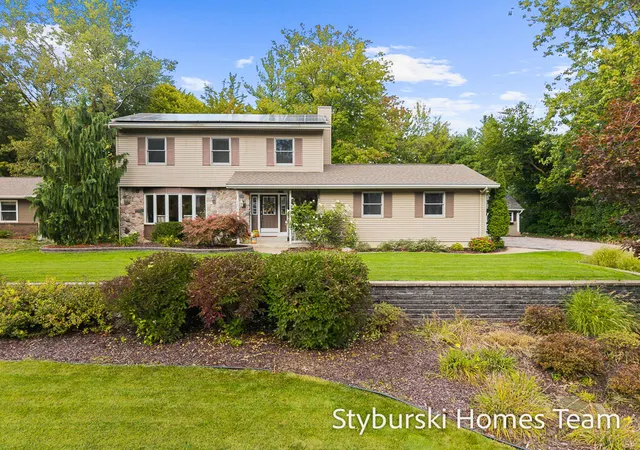 5th image of 16141 Terrace Rd, Spring Lake, MI 49456 | MLS# 70495860