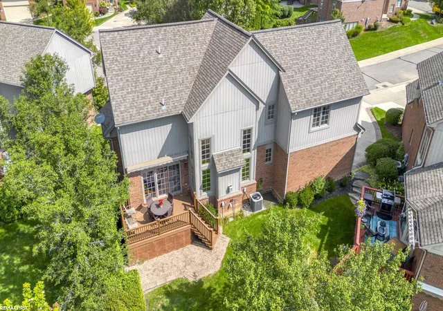 Photo 4 of Sale Pending at 4126 Winter Dr, Shelby, MI 48316 | MLS# 50220149 | Listing updated on 2026-09-09