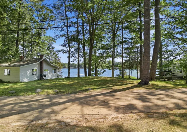 Homes for sale in Six Lakes, MI | 312 Woodland, Six Lakes, MI 48886 | MLS# 70544297