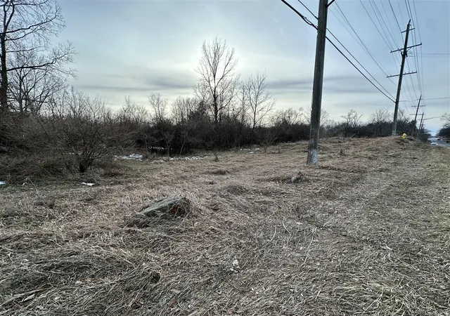 21st image of 525 W Clark Rd, Ypsilanti, MI 48198 | MLS# 70509554