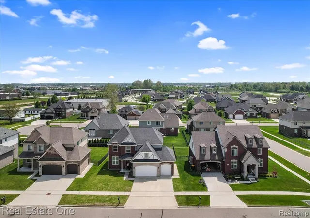 Homes for sale in Chesterfield, MI | 26608 Fountain View Blvd, Chesterfield, MI 48051 | MLS# 60999145