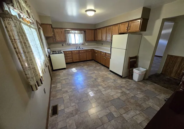 3rd image of 7363 Port Austin Rd, Caseville, MI 48725 | MLS# 80061254