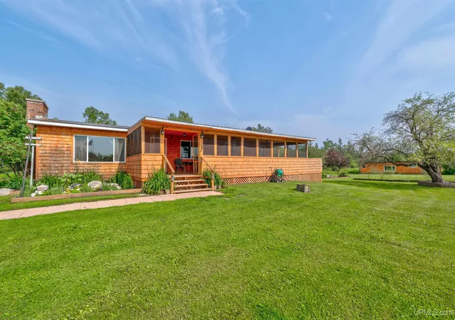 1st image of 984n Dixon Rd, Manistique, MI 49854 | MLS# 50214036