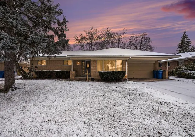 1st image of 32029 Desmond Dr, Warren, MI 48093 | MLS# 60368327