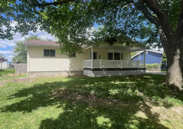 1st image of 319 Campbell St, Beaverton, MI 48612 | MLS# 50208340