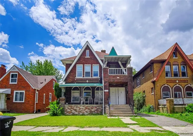 2nd image of 5771 Chatsworth St, Detroit, MI 48224 3212 | MLS# 61004606