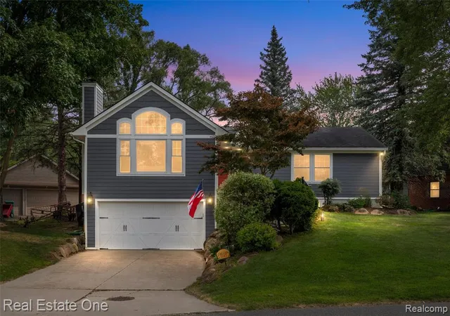Photo 1 of Sale Pending at 1045 Clara St, Commerce Township, MI 48390 | MLS# 61013739 | Listing updated on 2026-08-30