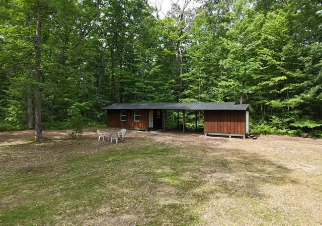 Homes for sale in Wellston, MI | 4570 Mary Rd, Wellston, MI 49689 | MLS# 70542498