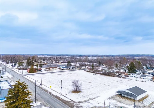 Photo 3 of Land for sale at 4500 N Michigan Ave, Saginaw, MI 48604 | MLS# 60964325 | Listing updated on 2026-07-22