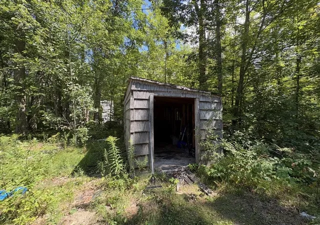 Photo 13 of Single family home for sale at 4084 E Cranberry Lake Rd, Harrison, MI 48625 | MLS# 50218878 | Listing updated on 2026-08-18
