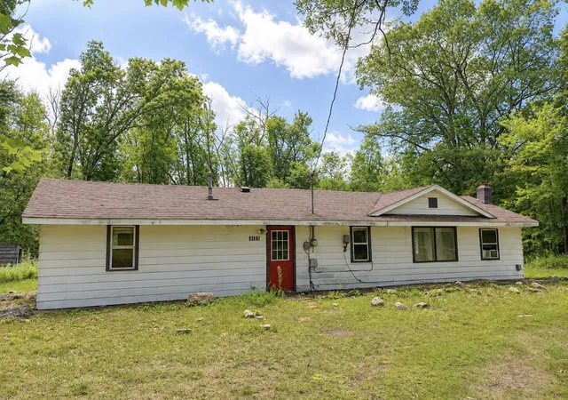 Photo 1 of Single family home for sale at 4084 E Cranberry Lake Rd, Harrison, MI 48625 | MLS# 50218878 | Listing updated on 2026-09-13