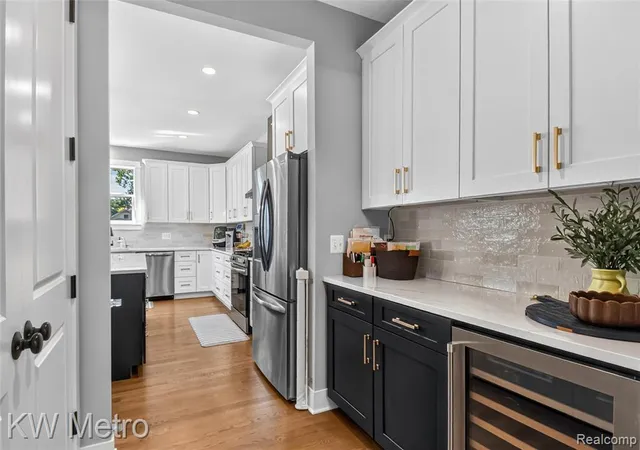 Photo 3 of Single family home for sale at 604 Forest Ave, Royal Oak, MI 48067 | MLS# 61025709 | Listing updated on 2026-10-09
