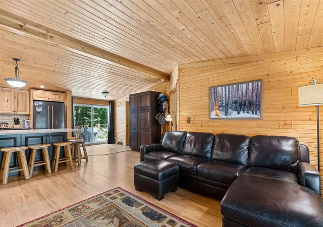 4th image of 2944 64Th St, Fennville, MI 49408 | MLS# 70545887