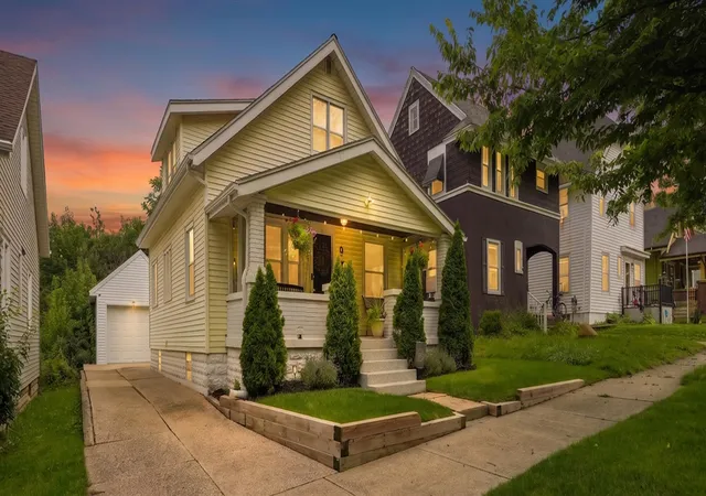 Photo 1 of Sale Pending at 9 Dean St, Grand Rapids, MI 49505 | MLS# 70551808 | Listing updated on 2026-08-17