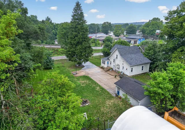 23rd image of 1391 Belleview Dr, Ionia, MI 48846 | MLS# 70554240