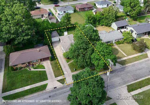 Homes for sale in Wyoming, MI | 1531 32nd St, Wyoming, MI 49509 | MLS# 70544140