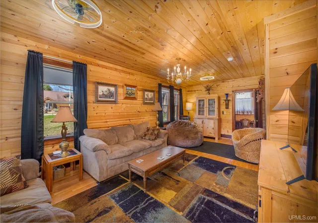 Photo 3 of Single family home for sale at 209 E Main St, Michigamme, MI 49861 | MLS# 50217804 | Listing updated on 2026-08-27